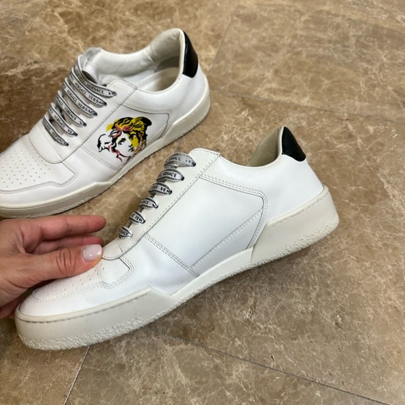 Versace sneakers . 100% authentic. - Picture 6 of 10